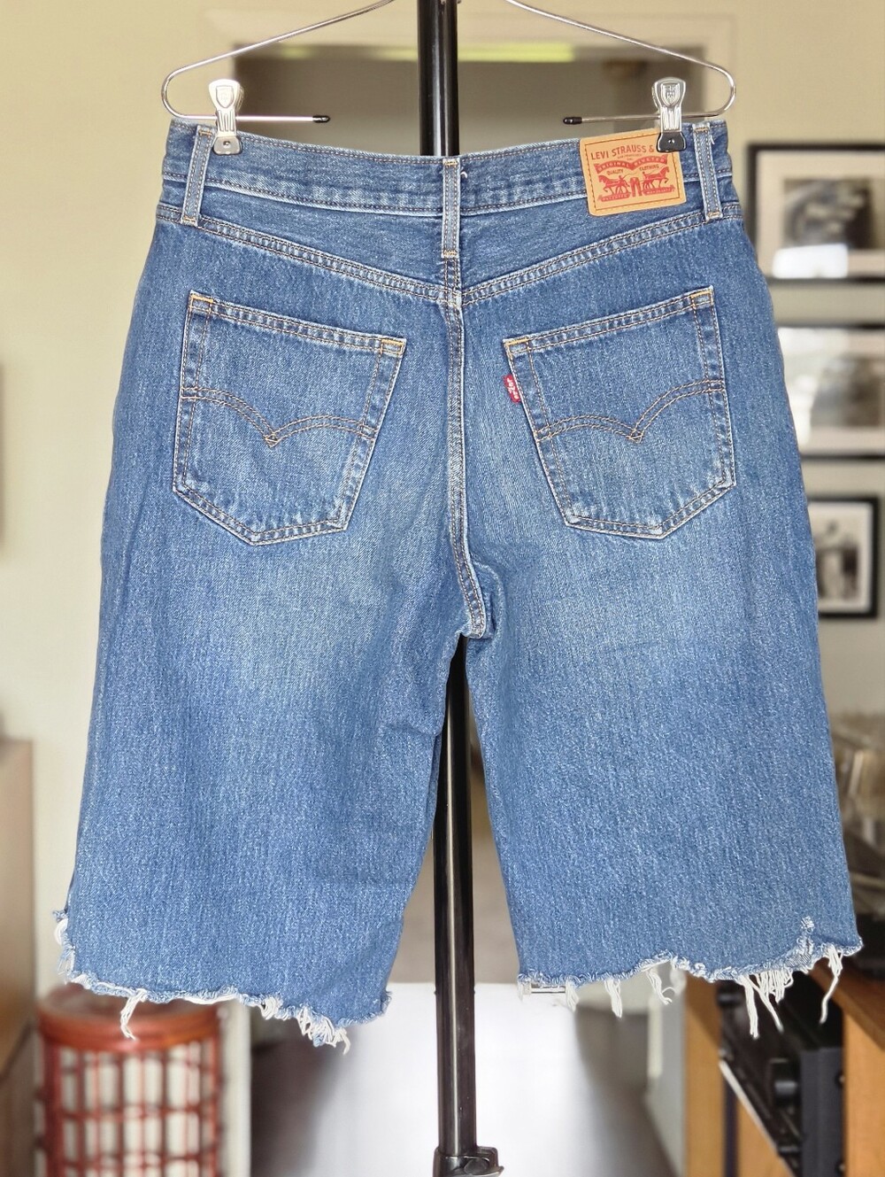 Levi's 94 Baggy Bermuda Cutoff Denim Shorts - Picture 2 of 7
